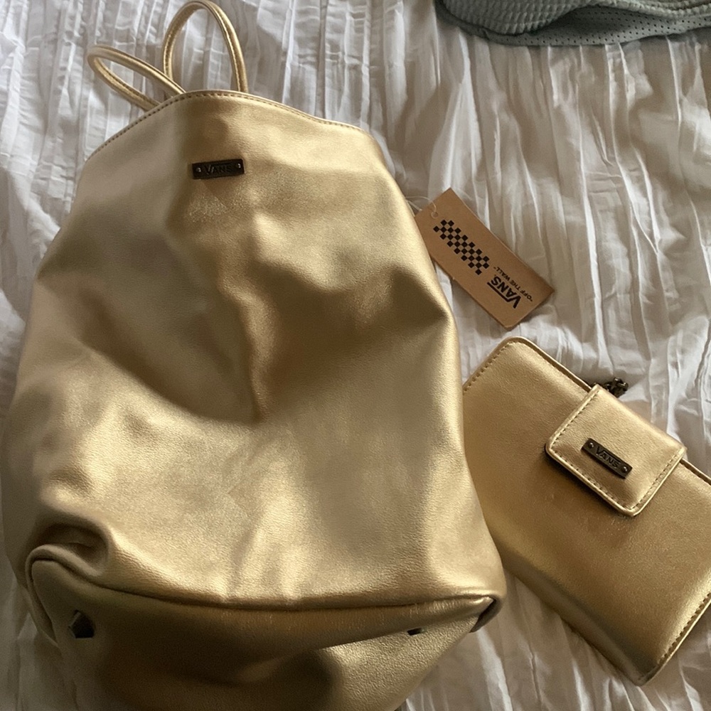 Vans bag/backpack with matching wallet